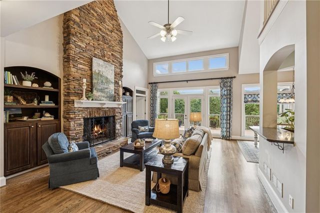 61 Sharp Top Mountain, Jasper, GA 30143