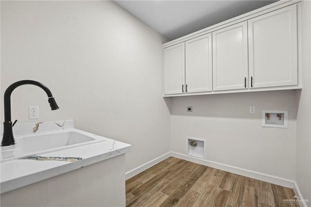 708 La Laguna Road, Mission, TX 78572