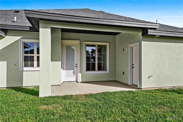 708 La Laguna Road, Mission, TX 78572