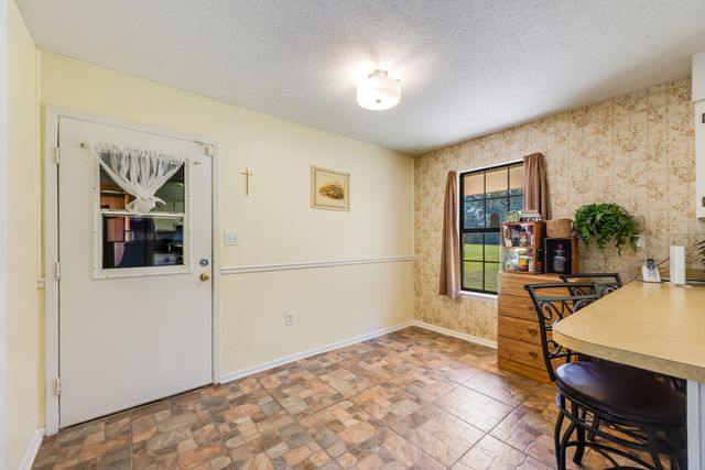 3382 Polly Lane, Crestview, FL 32539