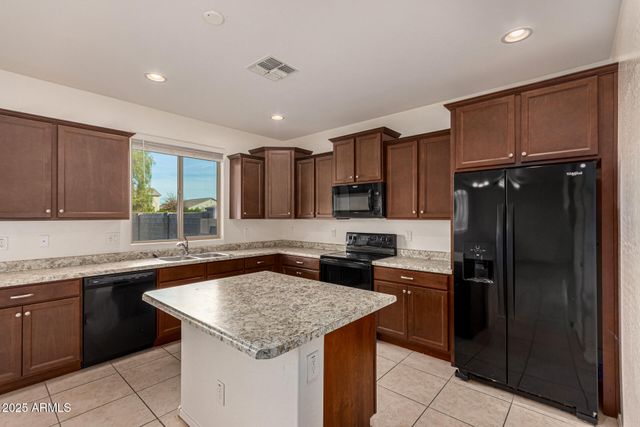 6240 W EVERGREEN Road, Glendale, AZ 85302