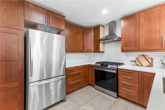 1418 Longview, Fullerton, CA 92831