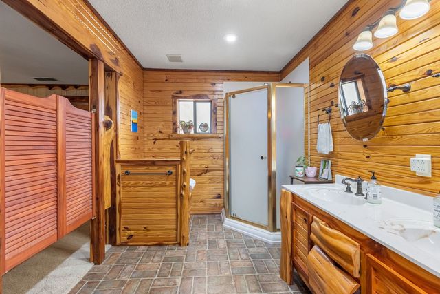 138 County Road 2404, Pittsburg, TX 75686