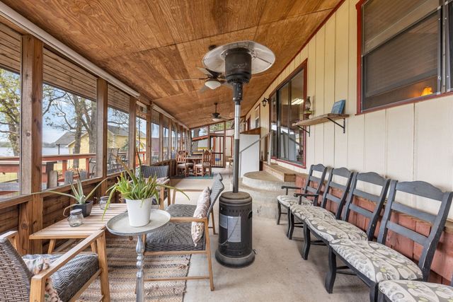 138 County Road 2404, Pittsburg, TX 75686