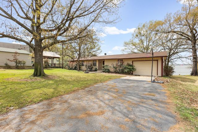 138 County Road 2404, Pittsburg, TX 75686