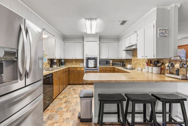 138 County Road 2404, Pittsburg, TX 75686