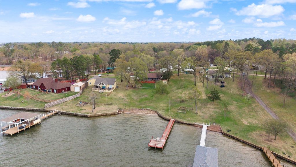 138 County Road 2404, Pittsburg, TX 75686