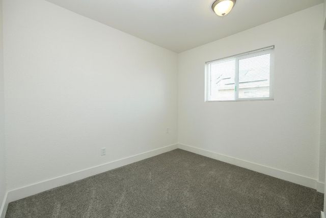 403 Stockton St, Manteca, CA 95337