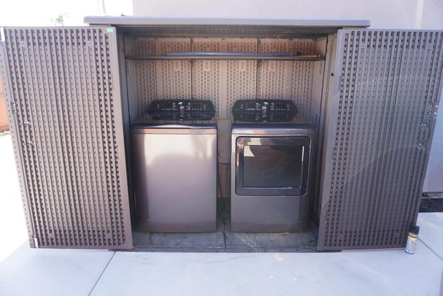 403 Stockton St, Manteca, CA 95337