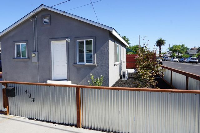 403 Stockton St, Manteca, CA 95337