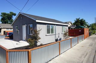 403 Stockton St, Manteca, CA 95337