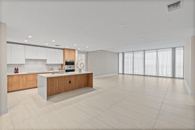 153 N Seabreeze Boulevard S-1501, Fort Lauderdale, FL 33304