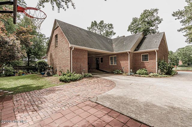 5009 Brassfield Drive, Rocky Mount, NC 27803