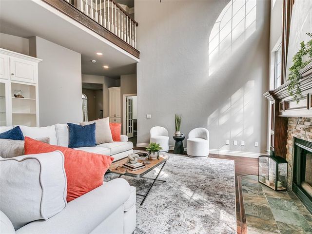 16 Greenmore Drive, Edmond, OK 73034