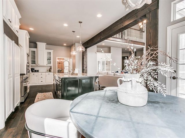 16 Greenmore Drive, Edmond, OK 73034