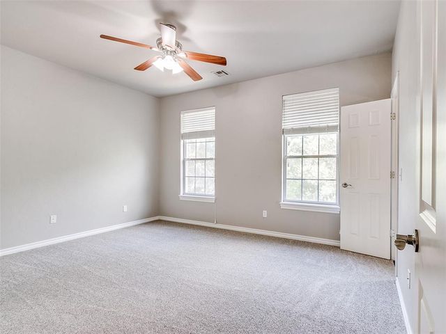 16 Greenmore Drive, Edmond, OK 73034