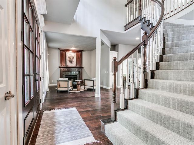 16 Greenmore Drive, Edmond, OK 73034