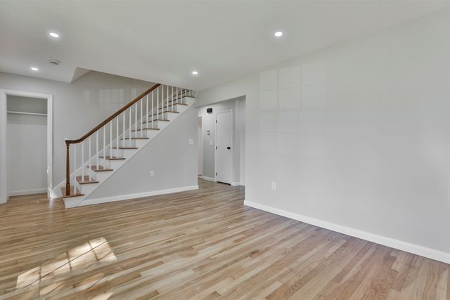 7 Holly Drive, Nashua, NH 03063