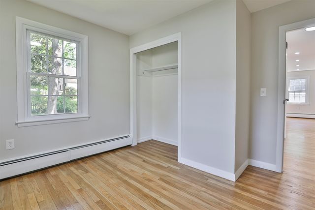 7 Holly Drive, Nashua, NH 03063