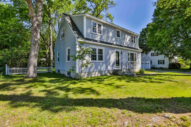 7 Holly Drive, Nashua, NH 03063