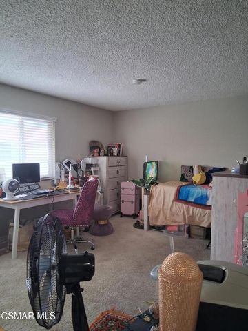 1246 Patricia Avenue 28, Simi Valley, CA 93065