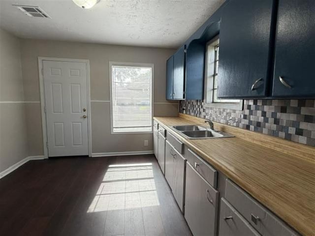 2222 Lilly Street, Lake Charles, LA 70601