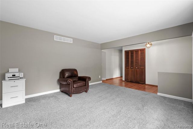 20001 S Riverhill Drive, Clinton Township, MI 48036