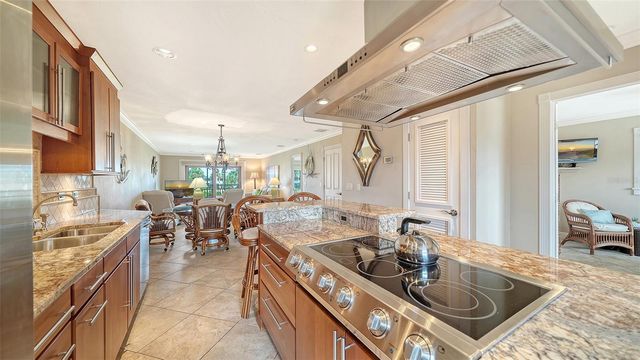 7115 GULF OF MEXICO DRIVE 23, Longboat Key, FL 34228