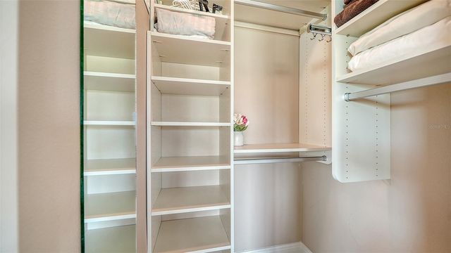 7115 GULF OF MEXICO DRIVE 23, Longboat Key, FL 34228