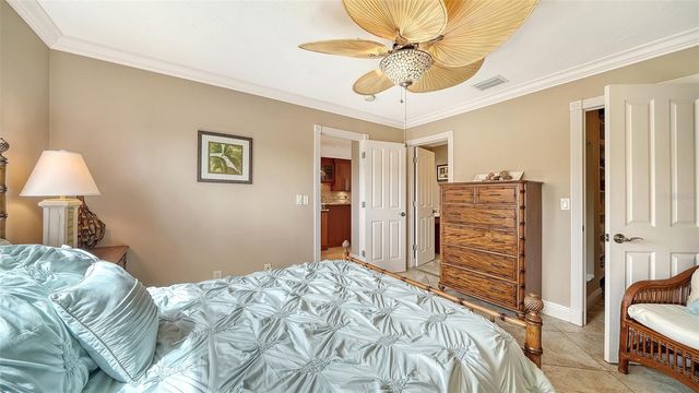 7115 GULF OF MEXICO DRIVE 23, Longboat Key, FL 34228