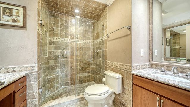7115 GULF OF MEXICO DRIVE 23, Longboat Key, FL 34228