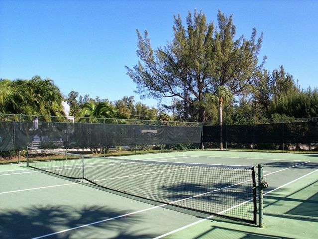 7115 GULF OF MEXICO DRIVE 23, Longboat Key, FL 34228