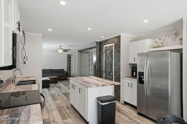 1610 Stanbury Road SW, Supply, NC 28462