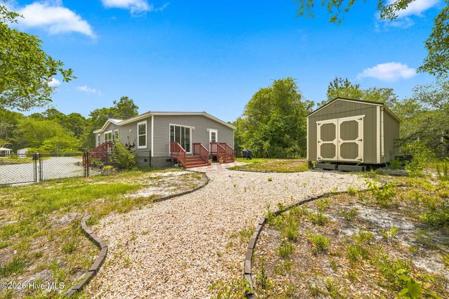 1610 Stanbury Road SW, Supply, NC 28462