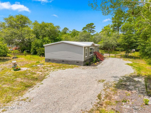 1610 Stanbury Road SW, Supply, NC 28462