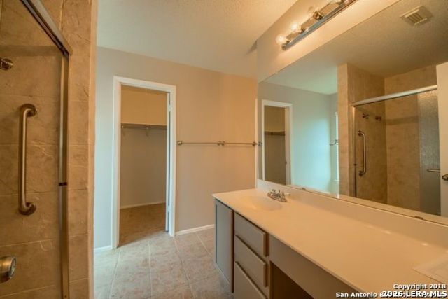 6911 Ridge Place, San Antonio, TX 78250