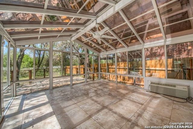 6911 Ridge Place, San Antonio, TX 78250