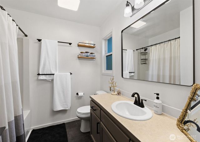 9722 50th Avenue NE, Marysville, WA 98270