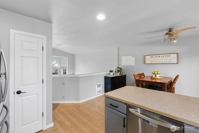 9722 50th Avenue NE, Marysville, WA 98270