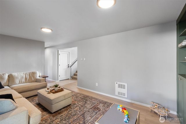 9722 50th Avenue NE, Marysville, WA 98270