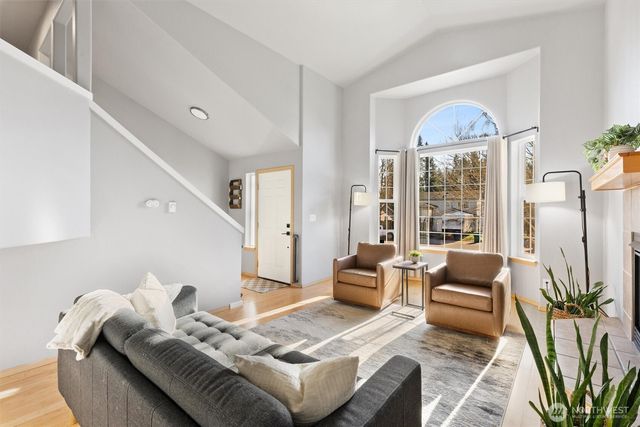 9722 50th Avenue NE, Marysville, WA 98270