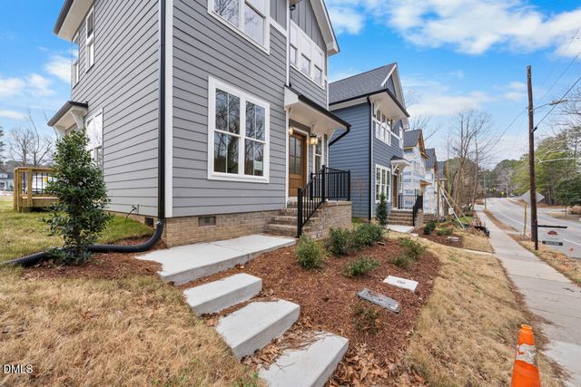 313 W Murray Avenue, Durham, NC 27704