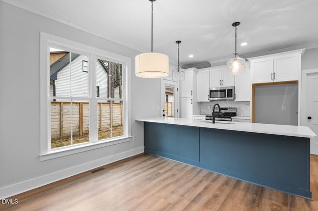 313 W Murray Avenue, Durham, NC 27704