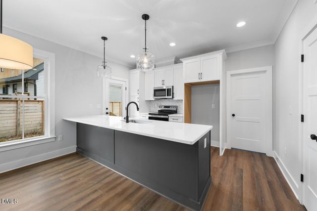 313 W Murray Avenue, Durham, NC 27704