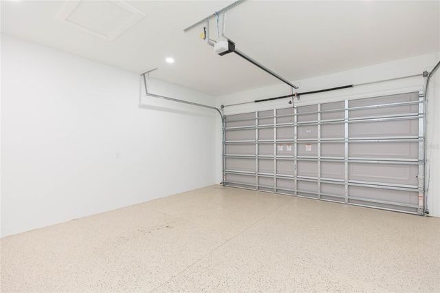 7205 N LOIS AVENUE, Tampa, FL 33614