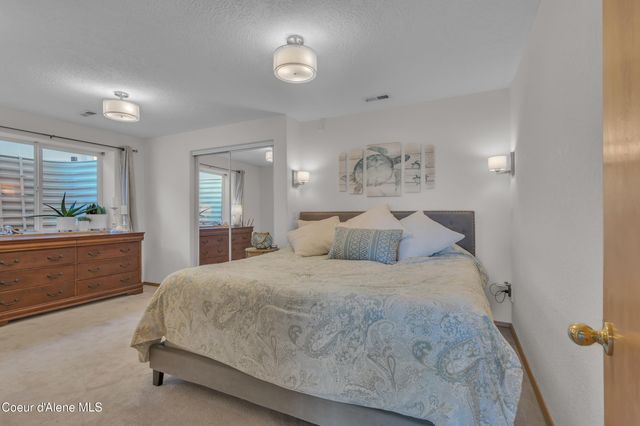 1345 N Kaniksu ST, Post Falls, ID 83854