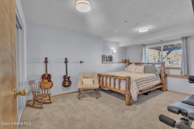 1345 N Kaniksu ST, Post Falls, ID 83854