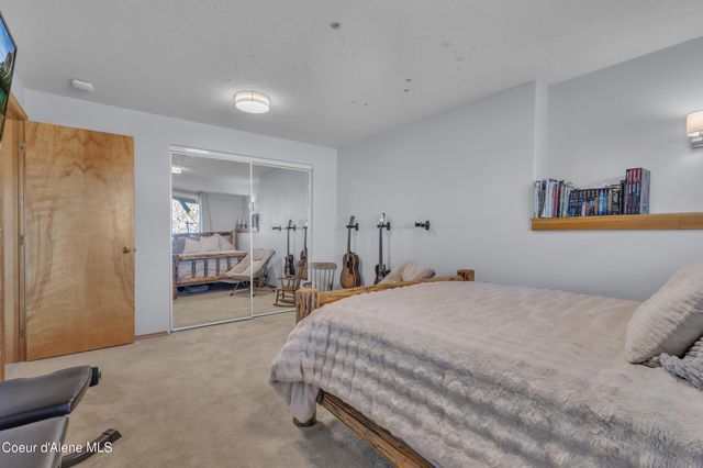 1345 N Kaniksu ST, Post Falls, ID 83854