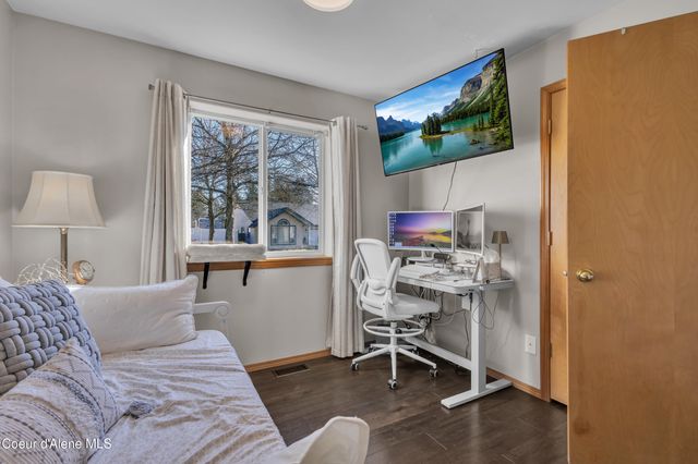 1345 N Kaniksu ST, Post Falls, ID 83854