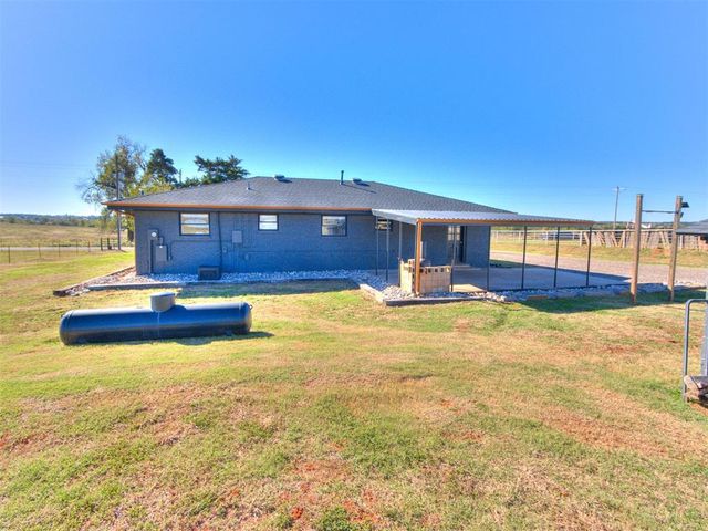 2374 County Road 1270, Blanchard, OK 73010